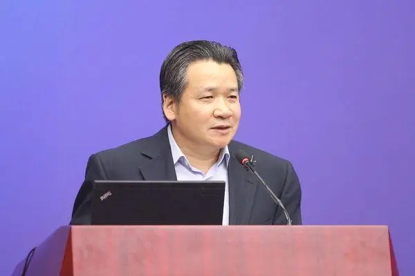 何德旭接受《金融时报》专访：持续提升金融服务实体经济质效